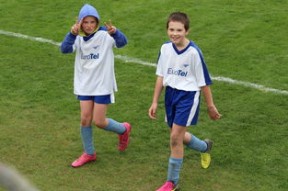 乐鱼官方网站-中超球队队长带领全队冲刺，中超各队人员名单